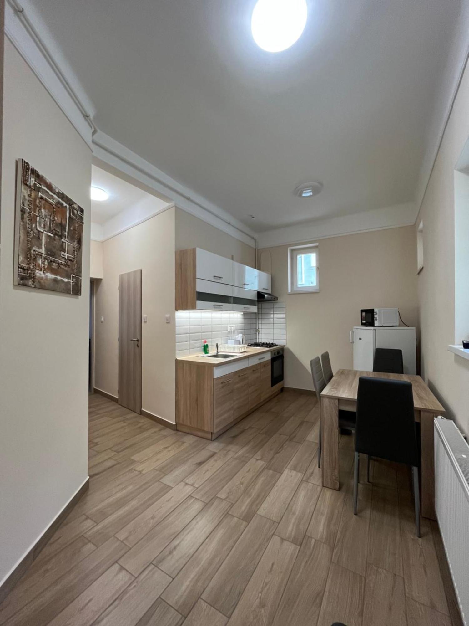 Albi Apartman Szeged Eksteriør billede